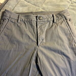 Bird dog men’s gray khakis. Size 28 x 30.